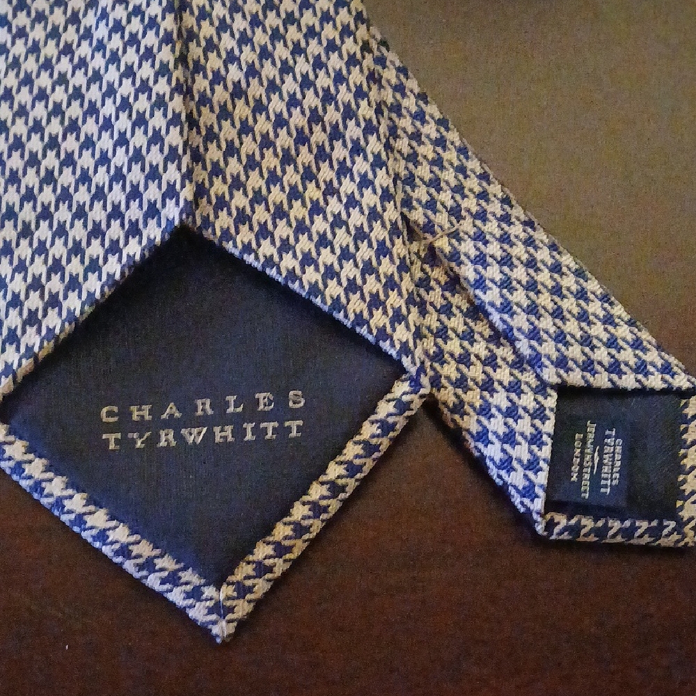 Men's Blue and White Houndstooth Tie